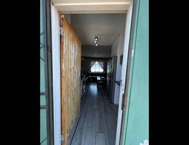 3 BEDROOM HOUSE FOR SALE IN PROTEA GLEN EXT